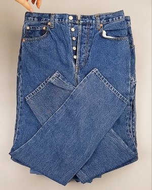 Фотография  633 - Джинсы LEVIS муж #7,5 кг, ЛОТ №7013 оптом в Архангельске и Архангельской области