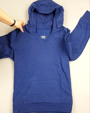 Фотография  590 - HOODIE CAN 084#10 кг, ЛОТ №7429 оптом в Архангельске и Архангельской области